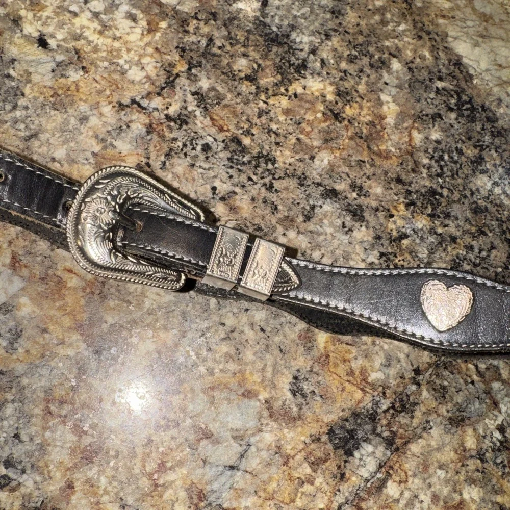 Vintage Black Leather Belt Hearts Made in USA Women's Size 29 Cowgirl Boho